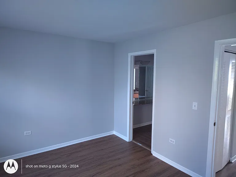 2367 E 70th Pl #1A — Photo 24