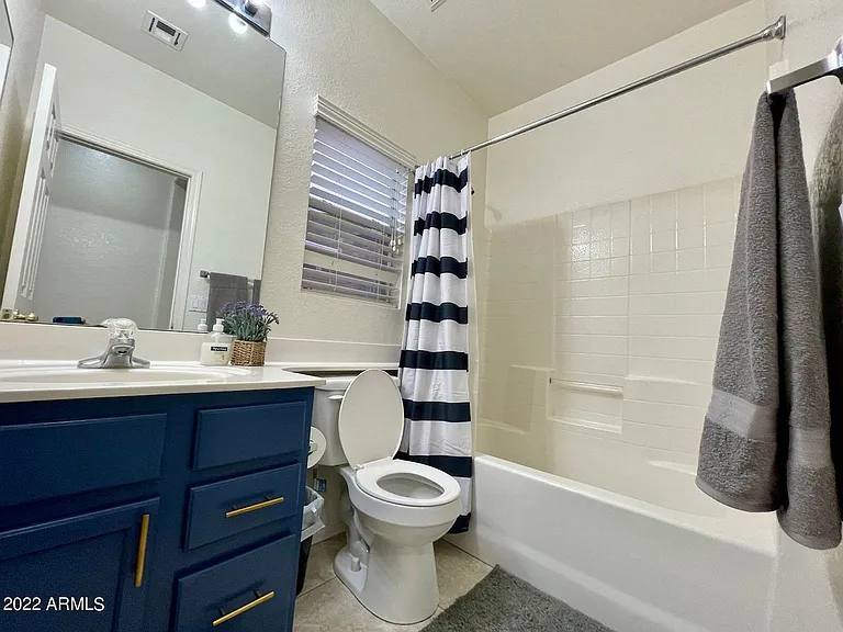 2742 W Ivanhoe St — Photo 18