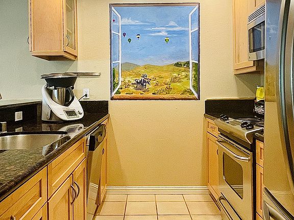 2nd image of 410 Sheridan Ave APT 112