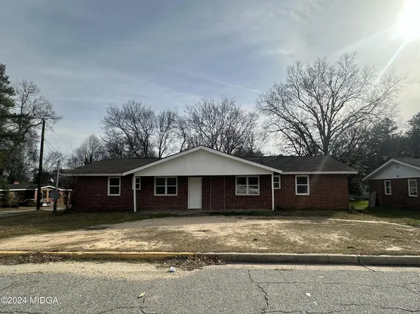 1141 Bowman St, Macon, GA 31217