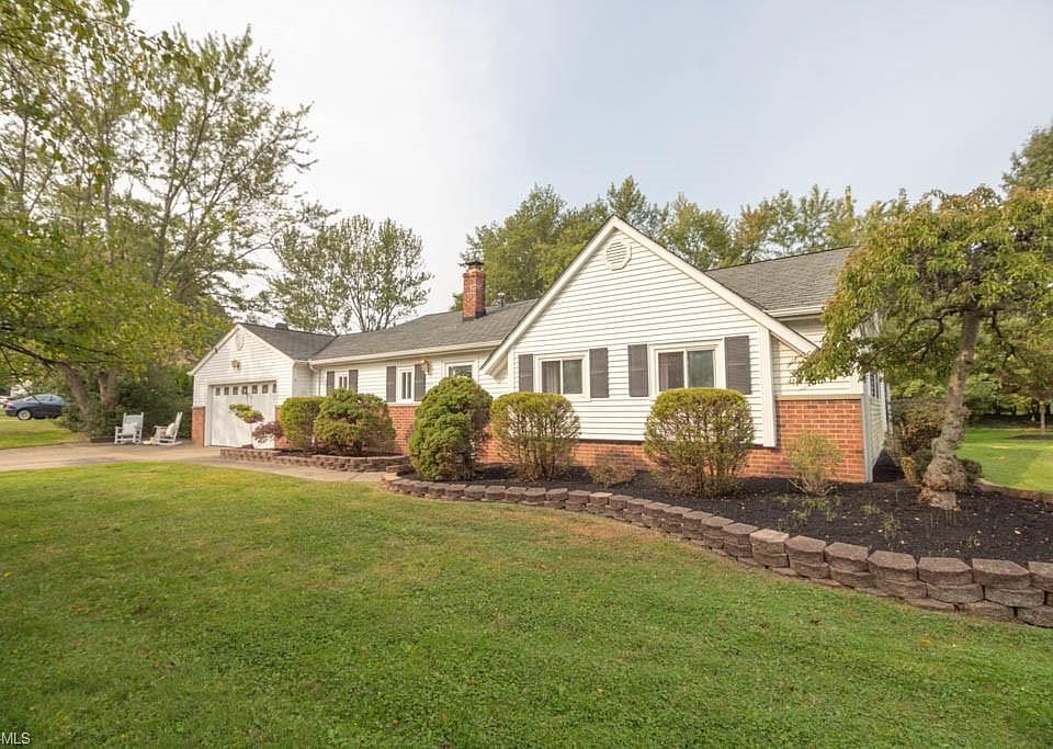 1st image of 764 Cheriton Dr