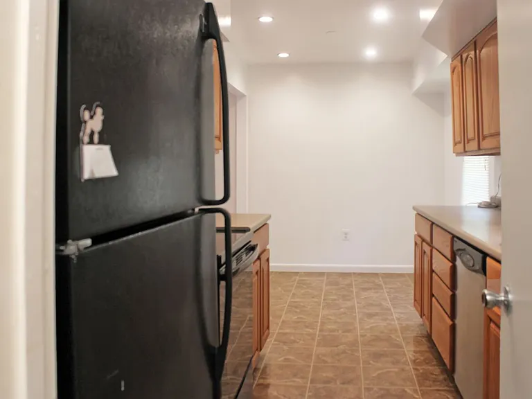 3032 Churchill Ct — Photo 8