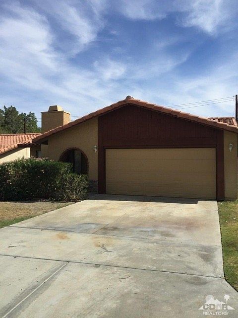 1st image of 53890 Avenida Cortez