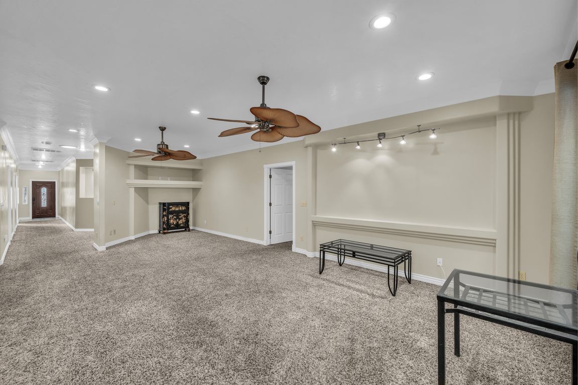 next background image