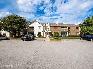 8504 Ambrosse Ln UNIT 101, Louisville, KY 40299