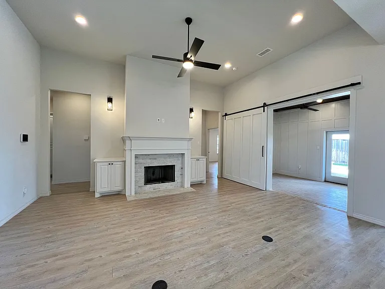 12308 Kenosha Ave — Photo 5