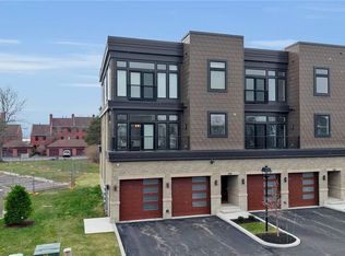 240 Lakefront Blvd, Buffalo, NY