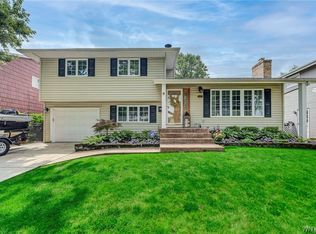 23 Wedgewood Dr, Tonawanda, NY 14150