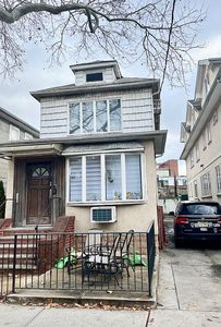 1321 E 10th St, Brooklyn, NY, 11230
