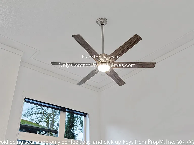 1825 SE 50th Ave #103 — Photo 12