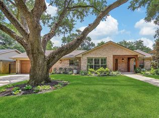511 S Pecan Dr, Tomball, TX 77375