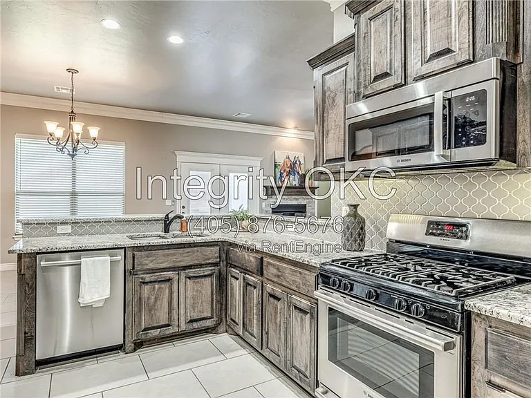 16012 Redstem Way — Photo 12