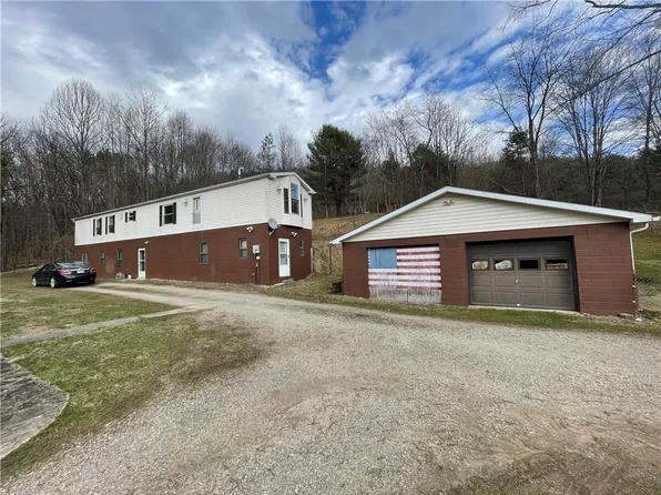 4 Lewis Rd, Shelocta, PA 15774