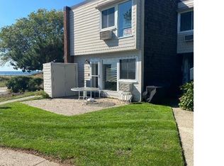 9742 Hamlet Ave S, Cottage Grove, MN 55016