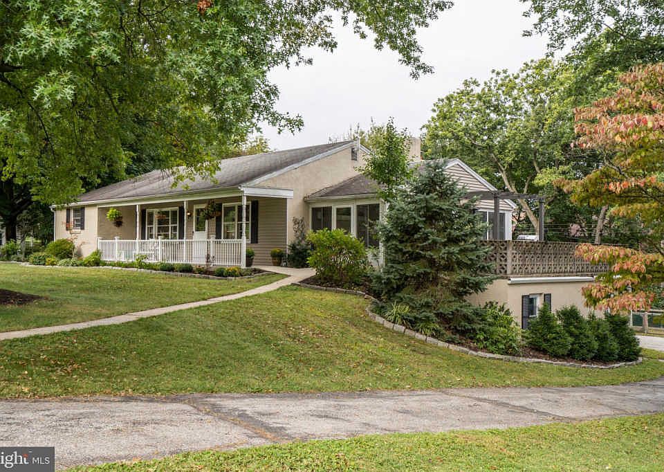 2nd image of 107 Harry Rd