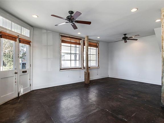 3rd image of 8144 Jeannette St #C