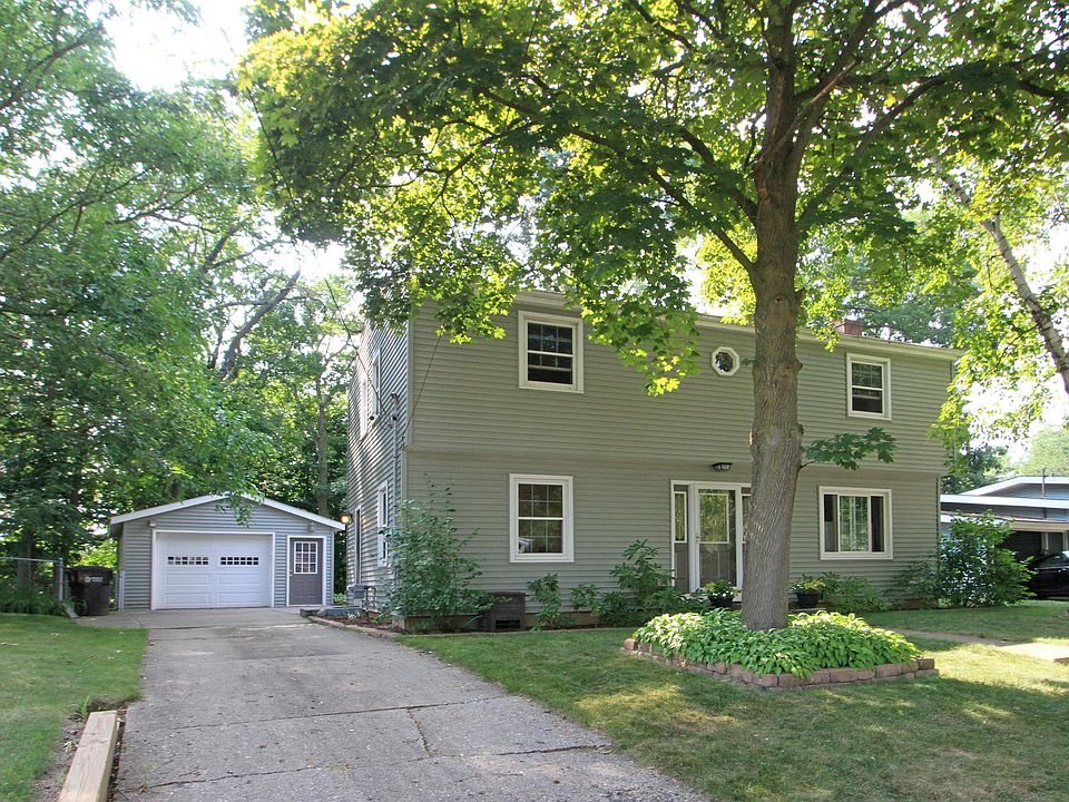 1st image of 6044 Peachtree St