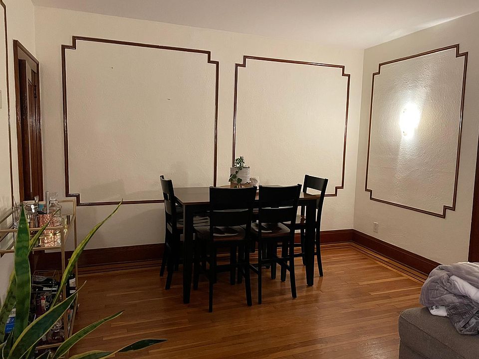 1st image of 92 Mundy Ave