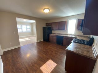 624 SE 12th St, Des Moines, IA 50309