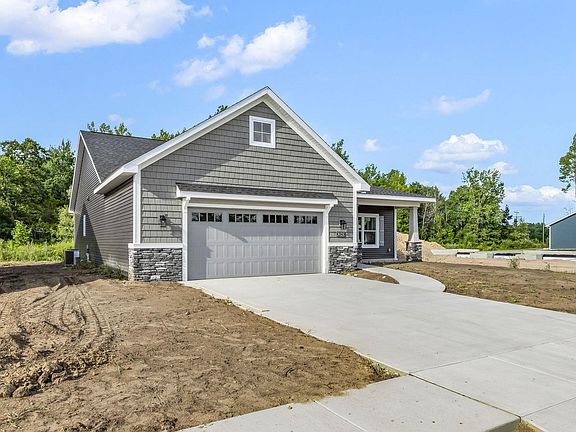 3rd image of 3121 Apple Ridge Ct