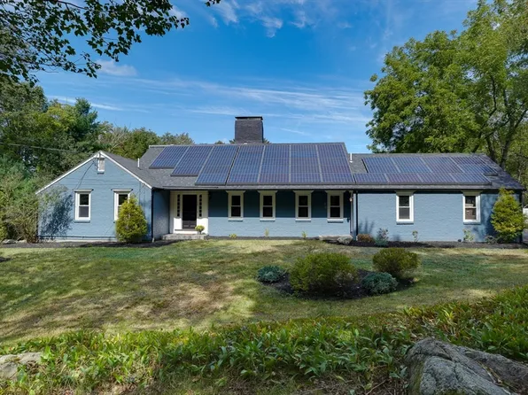 68 Old Harvard Rd, Bolton, MA 01740