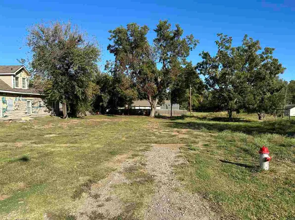 232 S Cleveland Ave, Cushing, OK 74023