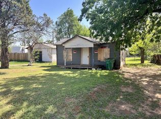2517 Bowie St, Vernon, TX 76384