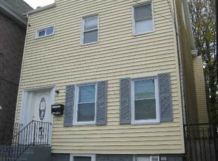 1418 114th St, College Point, NY 11356