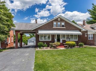 1417 Mesker Park Dr, Evansville, IN 47720