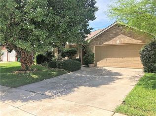 1520 Santos Dr, Denton, TX 76207