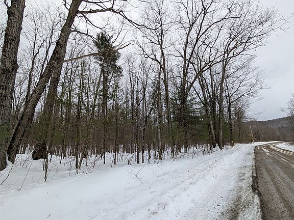 4th image of 398 Mount Carmel Rd