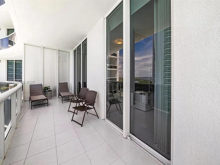 15901 Collins Ave #3302 — Photo 35