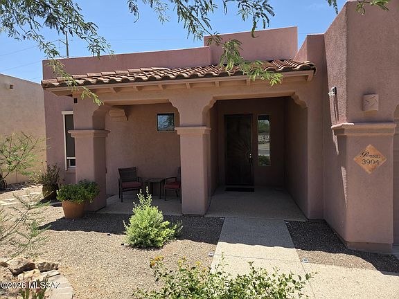 2nd image of 3904 S Camino Ensenada Del Pantano