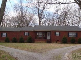 101 Stewart Rd, Shelbyville, TN 37160