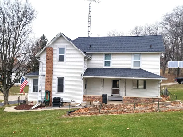 213 East St, Argyle, WI 53504