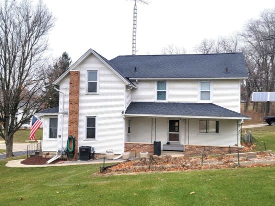 213 East St, Argyle, WI 53504