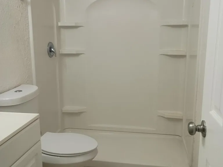203 Southland Dr #A — Photo 14