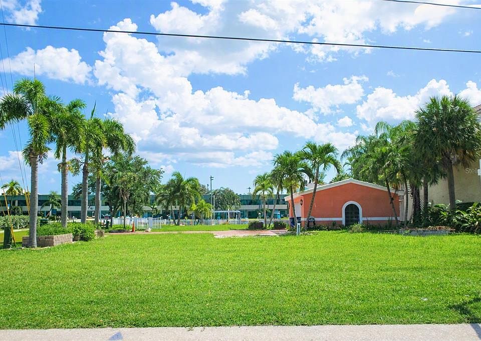 1st image of 11855 1ST STREET E LOT 1