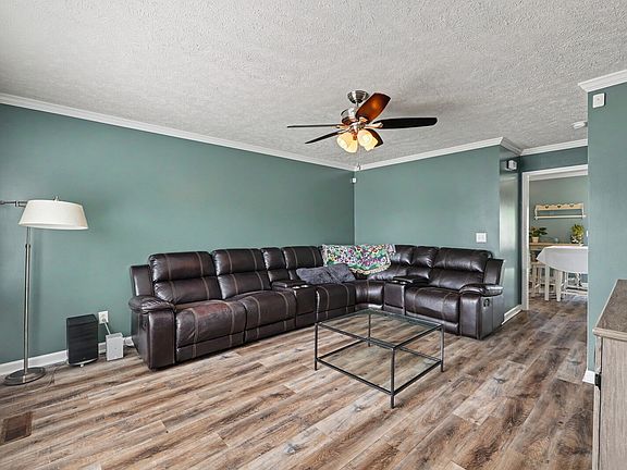 4th image of 4974 Camborne Cir