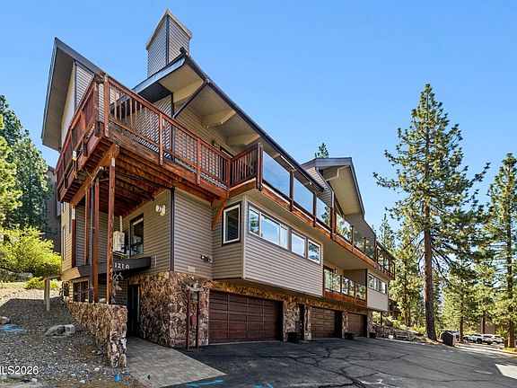3rd image of 121 Holly Ln #A