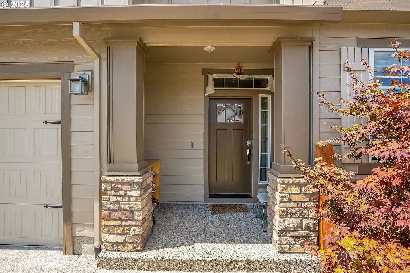 Stunning 5-Bedroom Portland Home with Mt. Hood Views, Main-Level Bedroom, Gourmet Kitchen, 2-Car ... — Photo 4