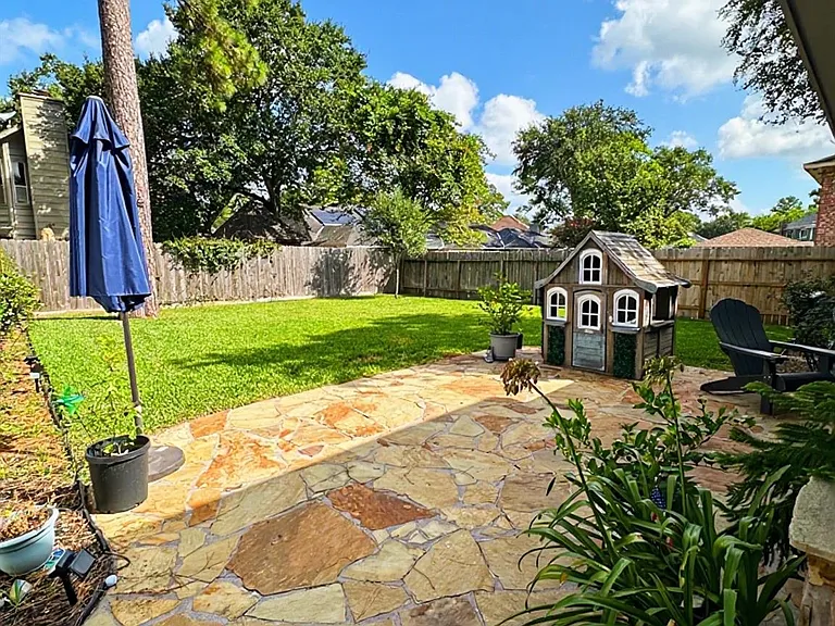3934 Cypress Lake Dr — Photo 32