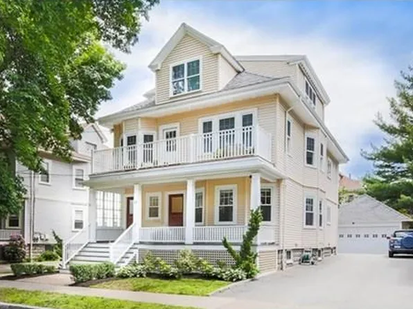 29 Trowbridge St #29, Arlington, MA 02474