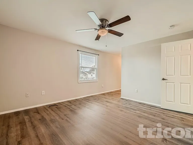 12367 Boncrest Dr — Photo 3