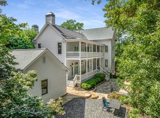 1558 Ridenour Pkwy NW, Kennesaw, GA 30152