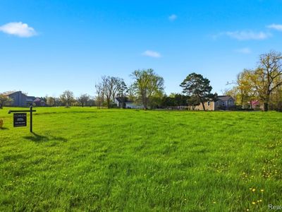 22 Potowatomi Dr, Grosse Ile, MI, 48138