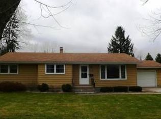 228 Marimar Ct, Crown Point, IN 46307