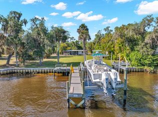 2212 River Pine Dr, Fort Myers, FL 33905