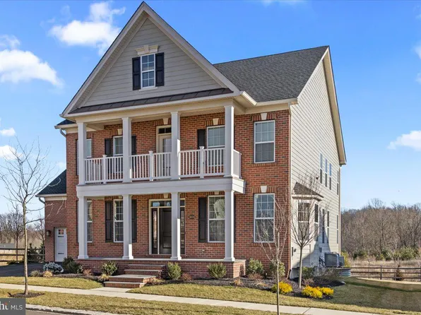 4834 W Blossom Dr, Doylestown, PA 18902