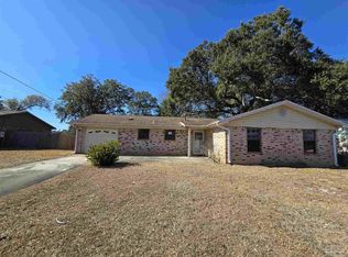 5833 Princeton Dr, Pensacola, FL 32526